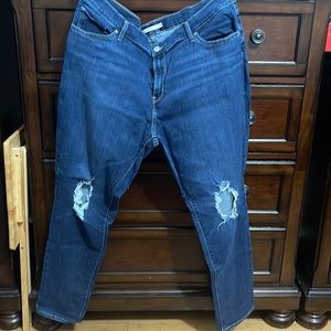 Levi’s 711 Skinny Jeans Size 24W